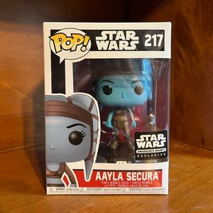 Aayla Secura Funko Pop 217 Star Wars Smuggler’s Bounty Exclusive Vinyl